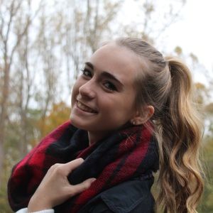 Meet your Posher, Brielle